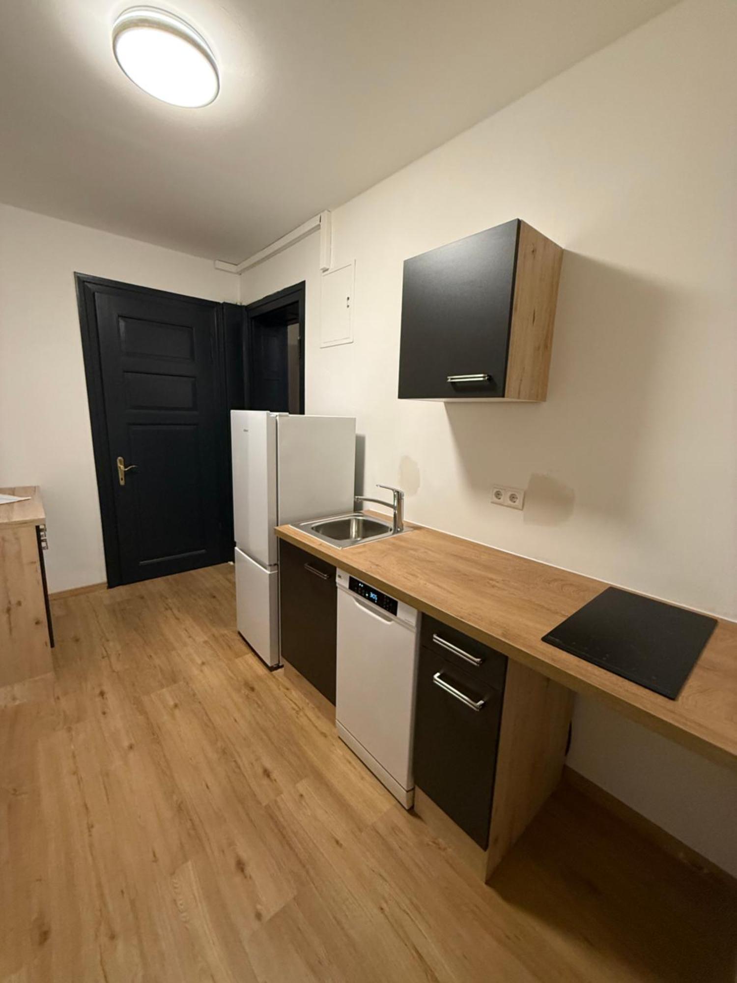 Crown Living Villa Blumenau Studios, Smarttv, Parkplatz Lustenau Exterior photo